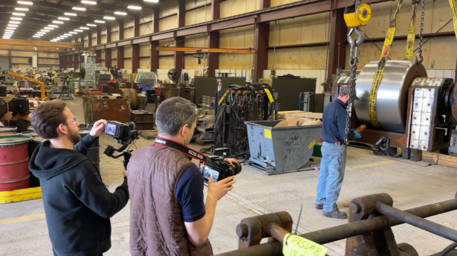 5 Proven Ways to Create Effective Social Media Videos for B2B Manufacturing Companies